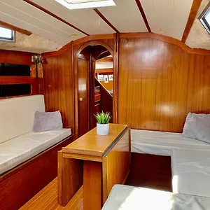 https://fantastico-barco-en-barcelona.catalonia-hotels.com